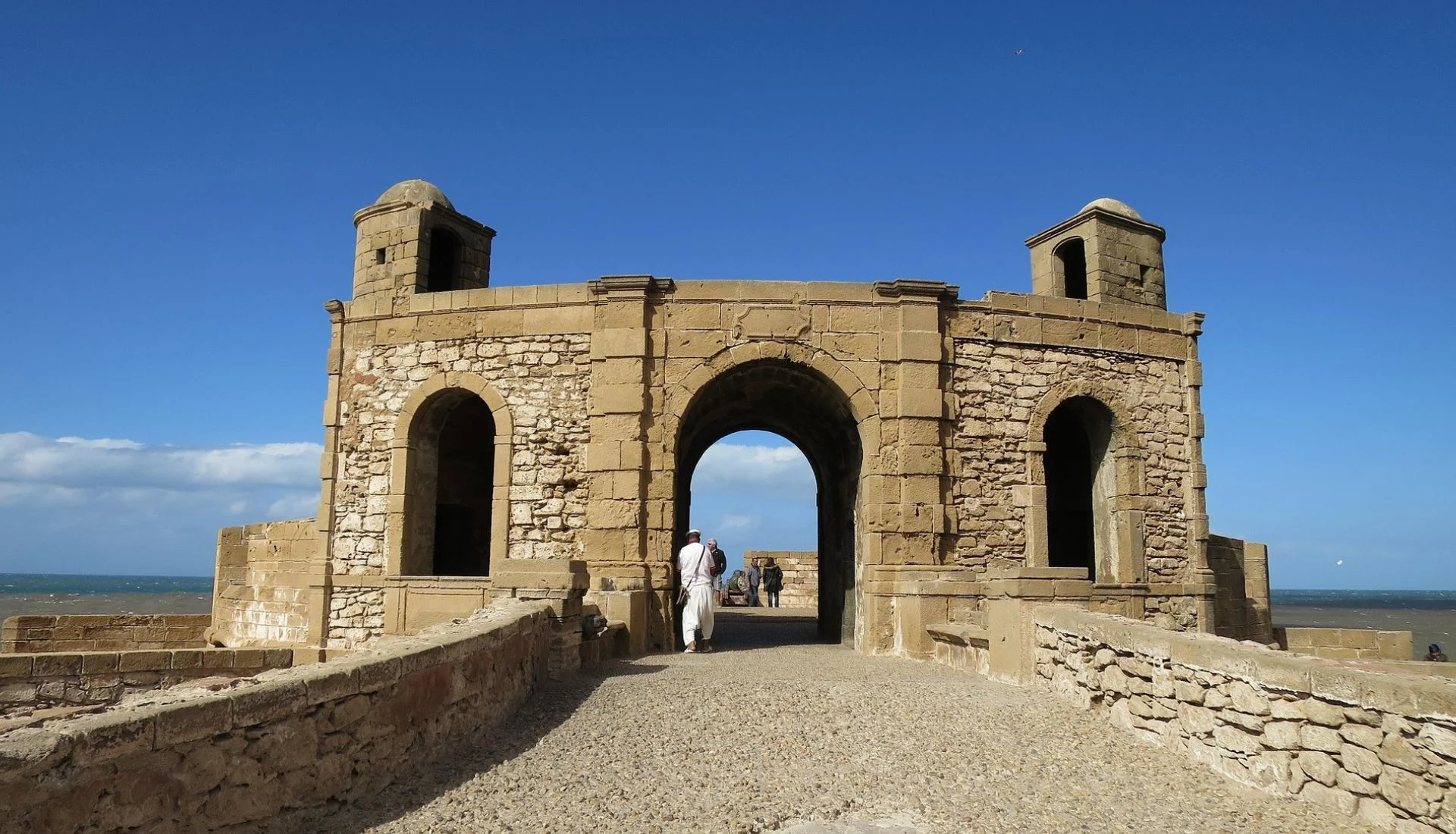 Skala de la Kasbah ramparts in Essaouira City facing the Atlantic waves